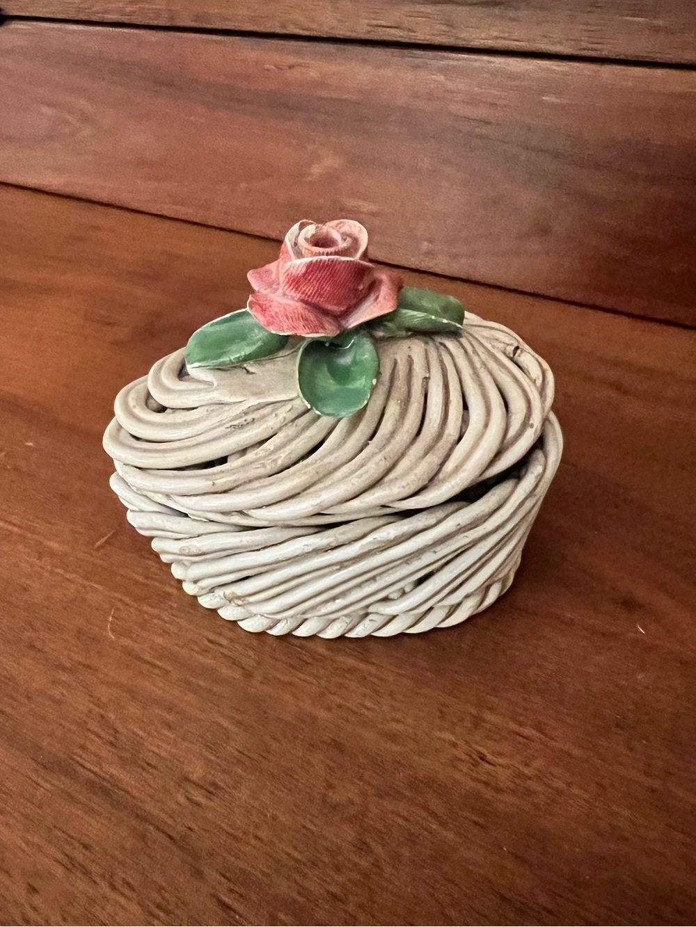 Vintage Capodimonte Italian Ceramic White Woven Trinket Box with Pink Rose